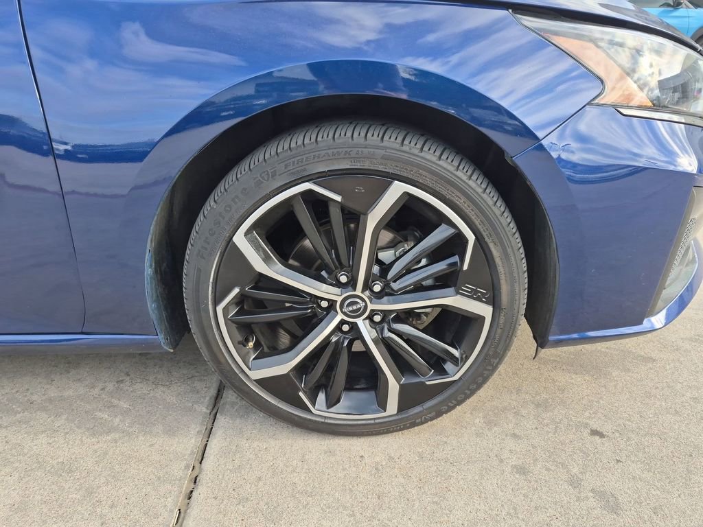 Used 2024 Nissan Altima 2.5 SR image 10