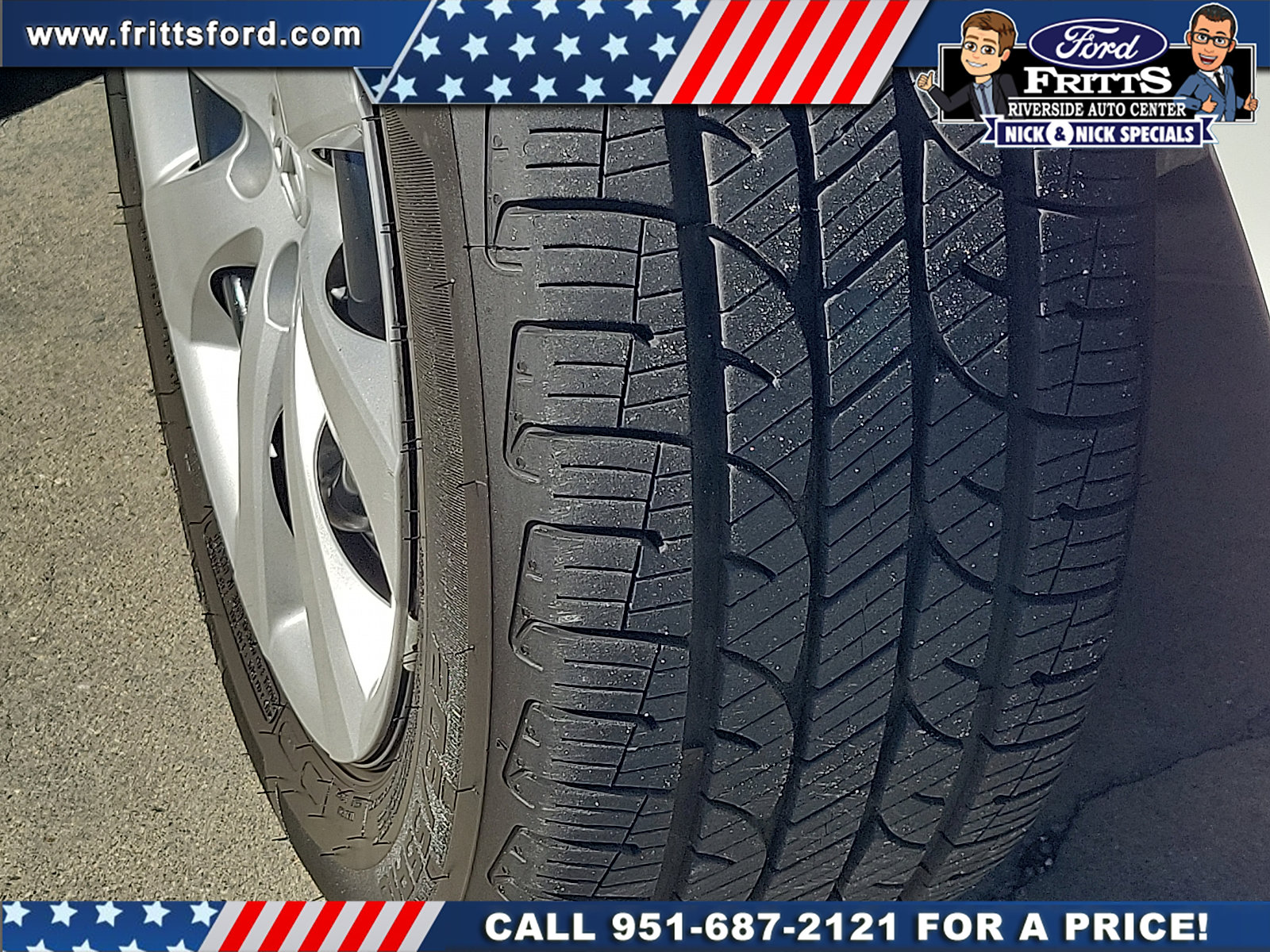 Used 2023 Toyota Corolla LE w/ Carpet Mat Package (TMS) image 19