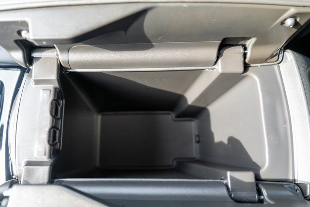 Used 2023 Buick Envision Preferred image 36