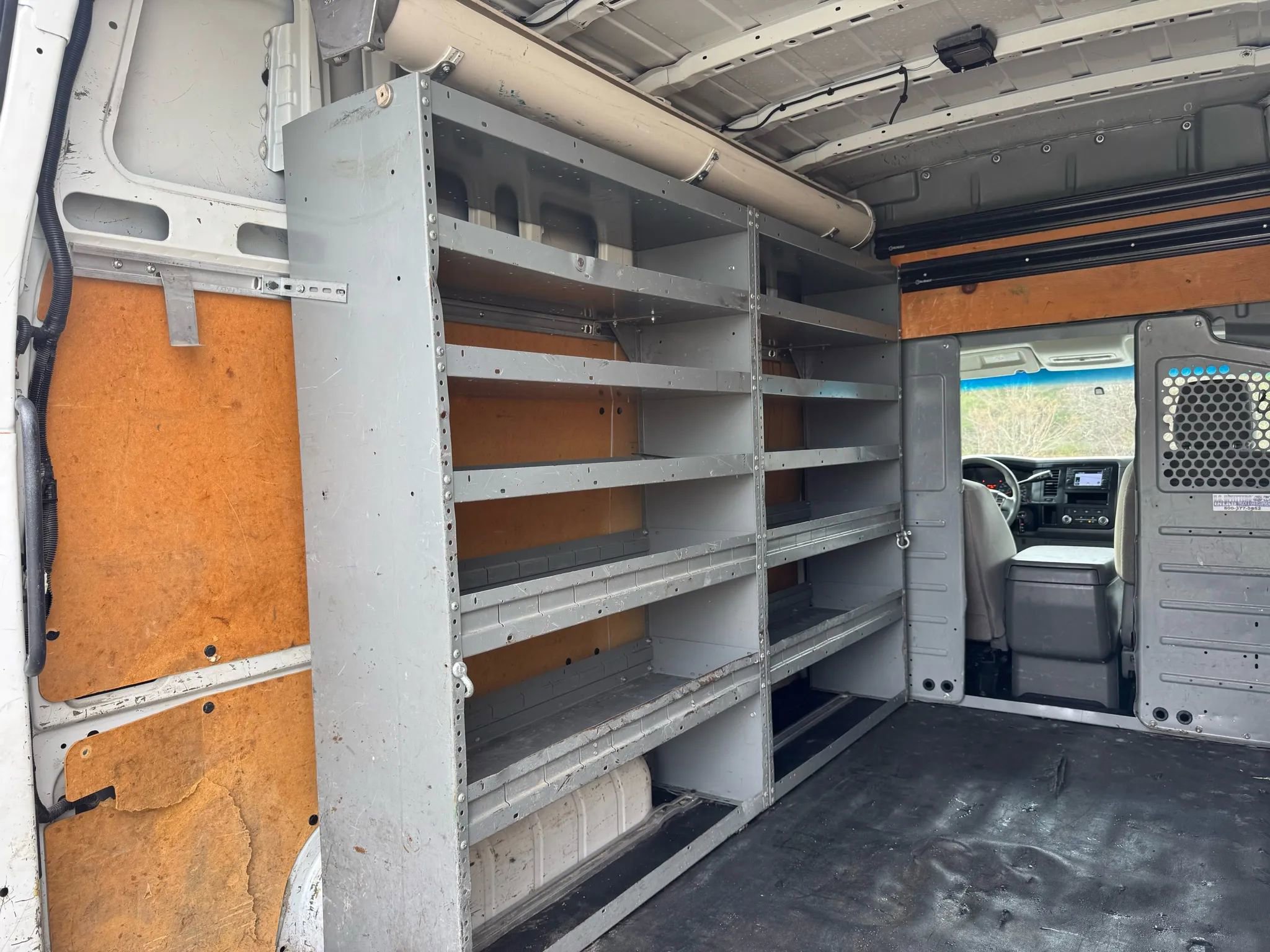 Used 2014 Nissan NV 3500 SV w/ Technology Package image 18