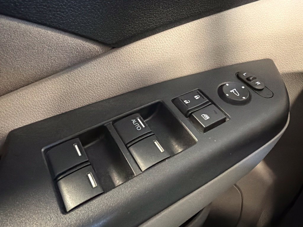 Used 2014 Honda CR-V EX image 15