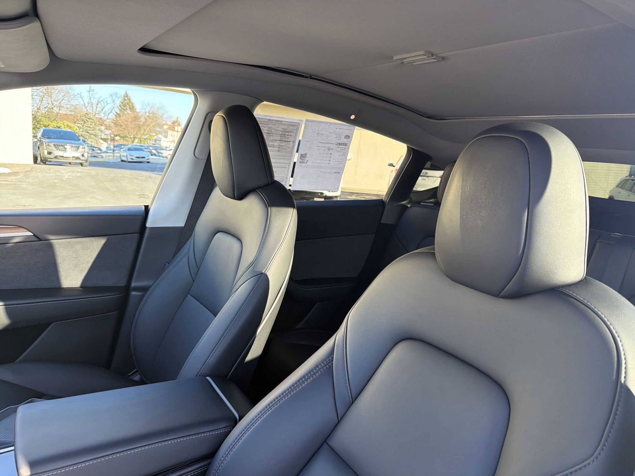 Used 2024 Tesla Model Y Long Range image 9