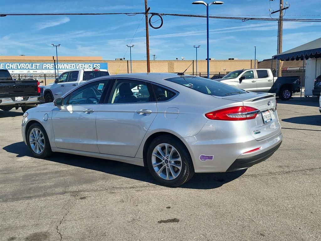 Used 2019 Ford Fusion Energi Titanium image 31