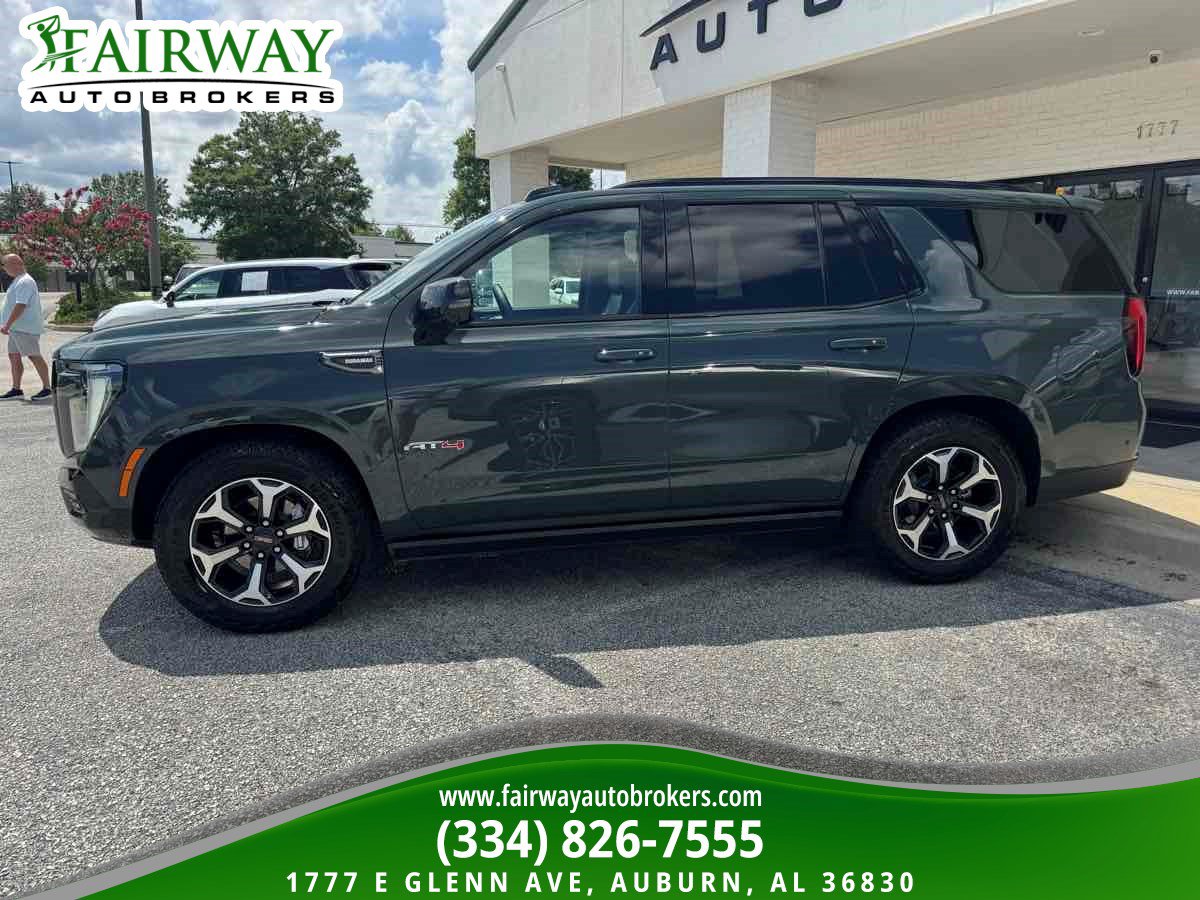 Used 2026 GMC Yukon AT4 w/ AT4 Premium Plus Package AWD/4WD image 9