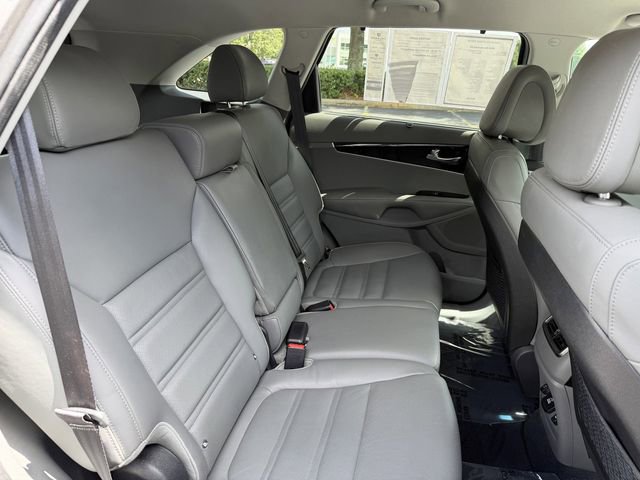 Used 2016 Kia Sorento EX w/ EX Premium Package FWD image 29