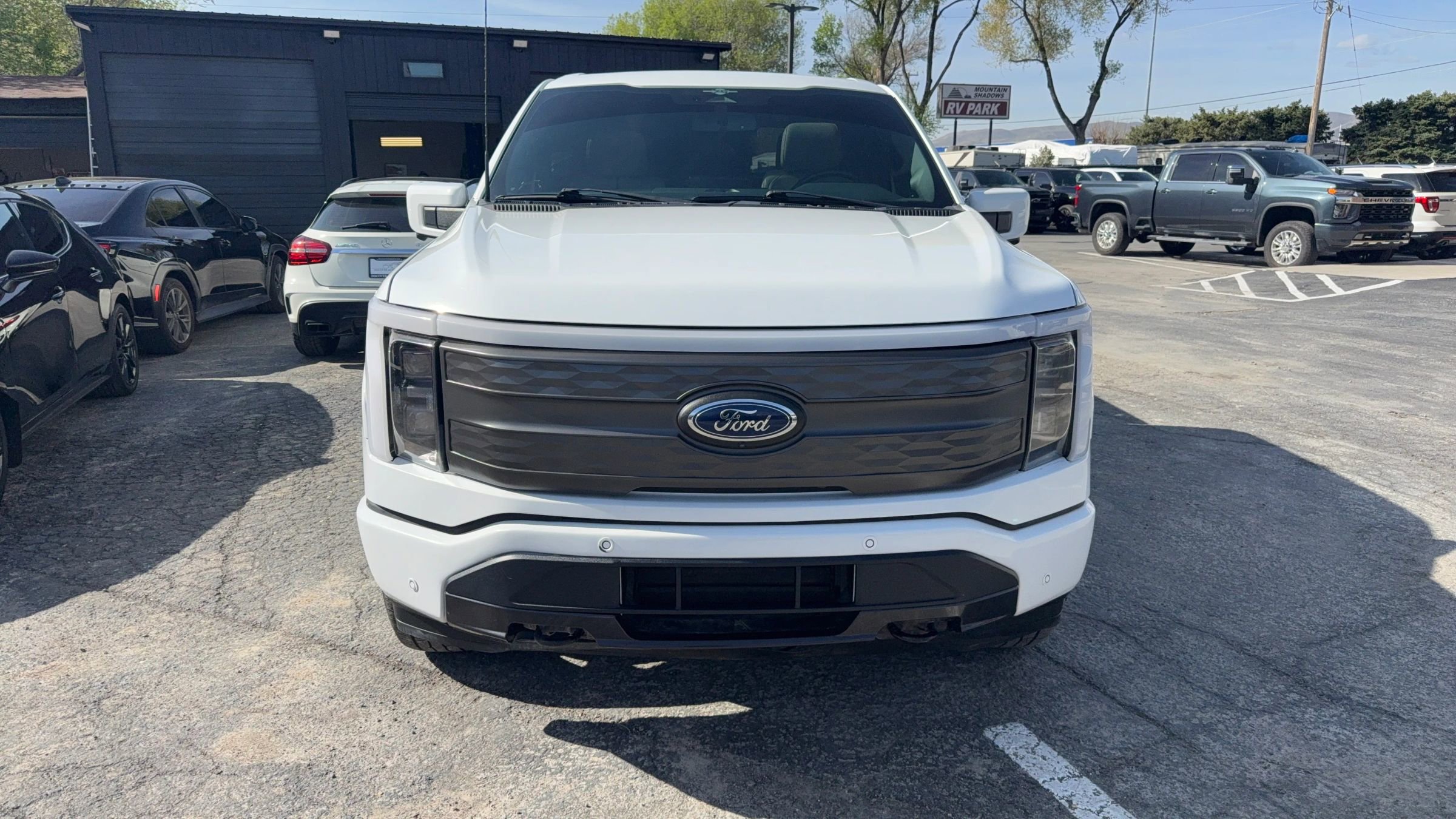 Used 2023 Ford F150 Lightning Platinum image 1