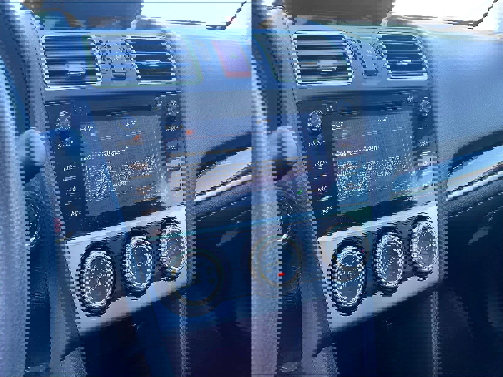 Used 2016 Subaru Crosstrek 2.0i Limited image 23