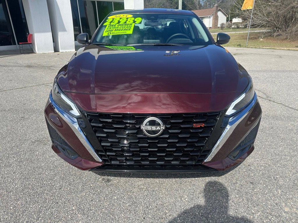 Used 2025 Nissan Altima 2.5 SV image 8