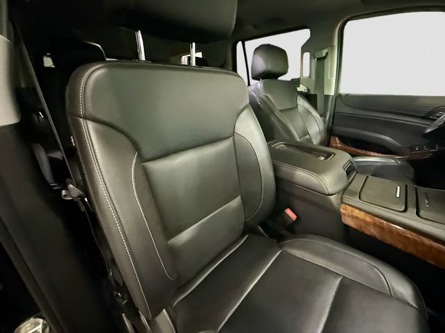 Used 2020 Chevrolet Tahoe Premier AWD/4WD image 32