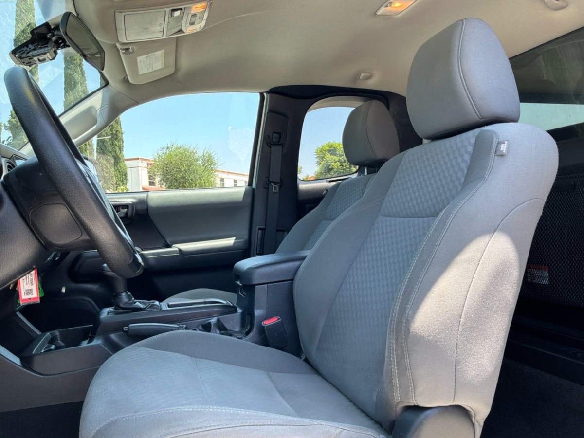 Used 2020 Toyota Tacoma SR RWD image 16