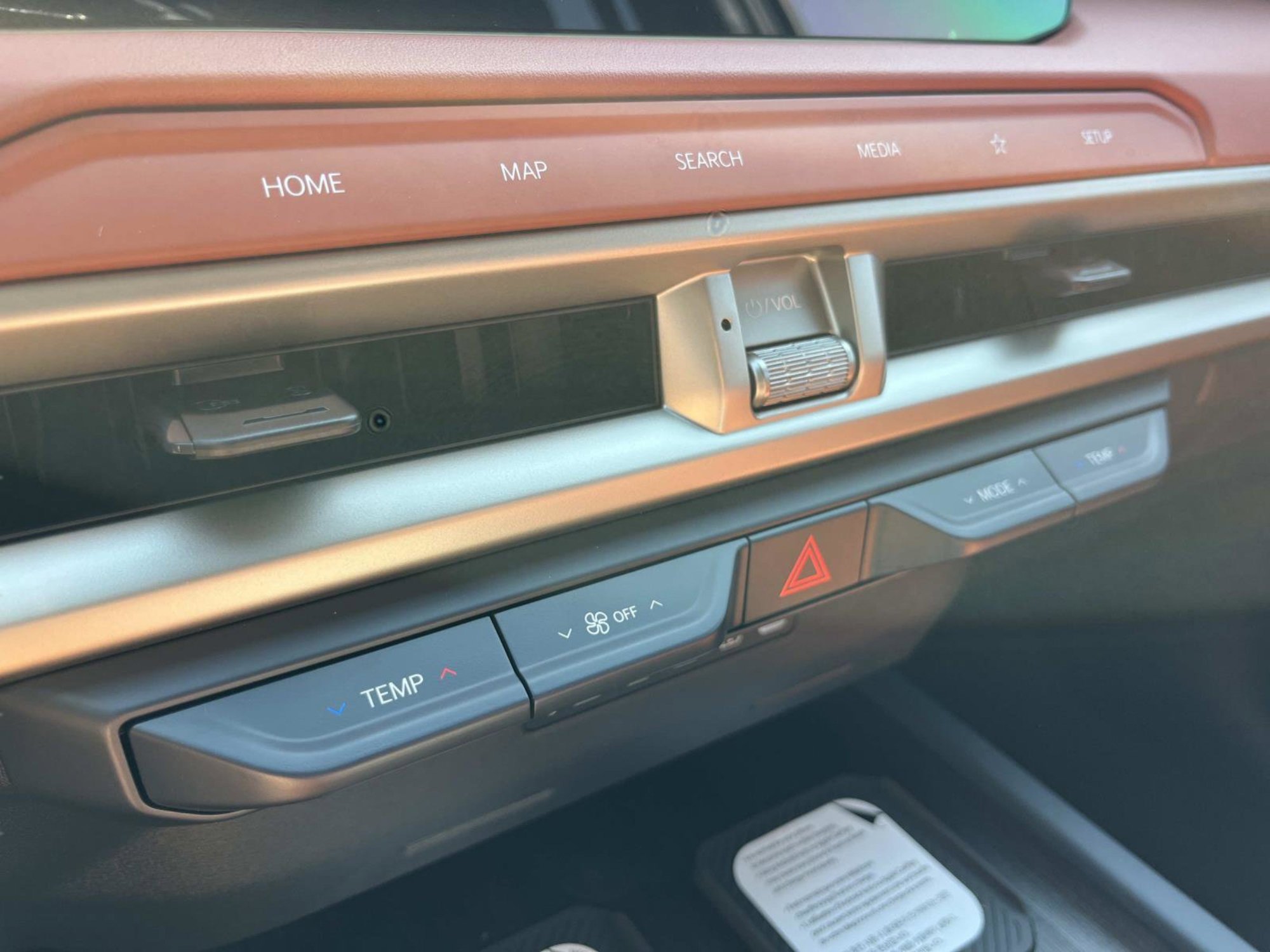 New 2027 Kia Telluride SX Prestige AWD/4WD image 30