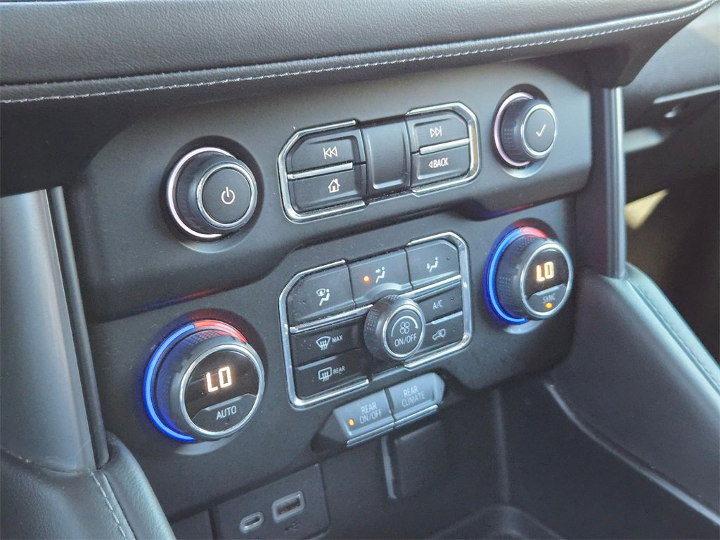 Used 2023 Chevrolet Suburban LS image 17