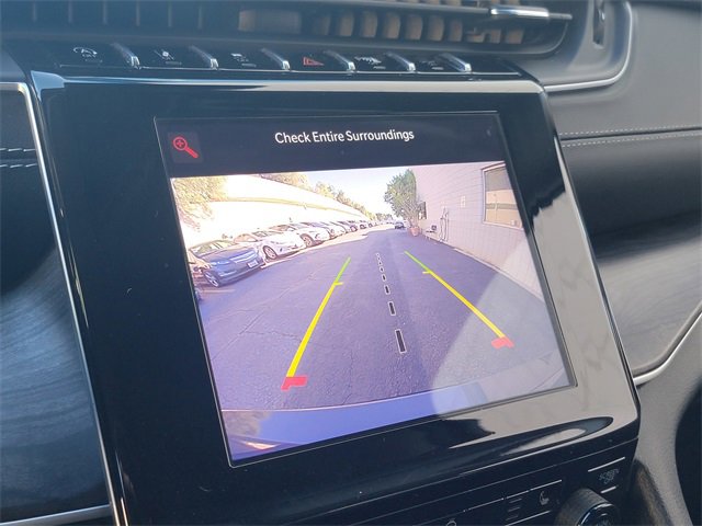 Used 2022 Jeep Grand Cherokee L Limited w/ Black Appearance Package image 26