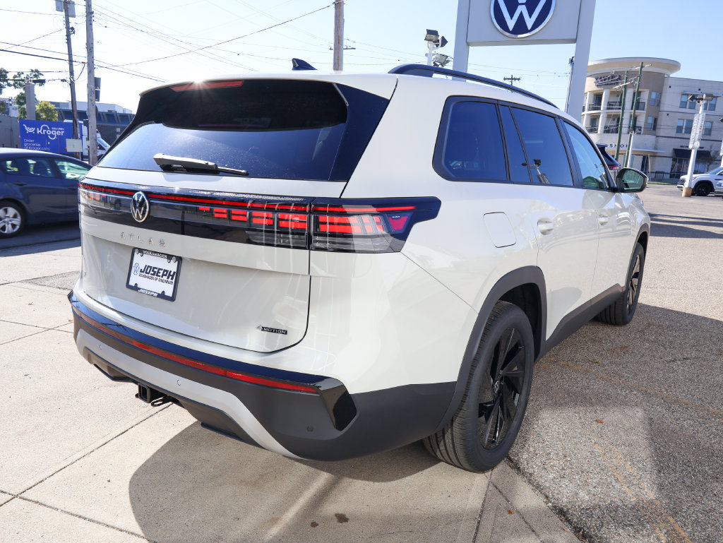 New 2027 Volkswagen Atlas SE AWD/4WD image 5