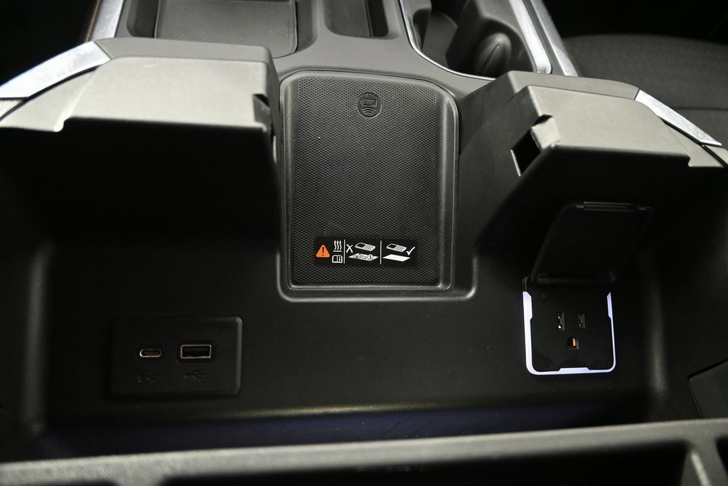 Used 2022 Chevrolet Silverado 1500 RST image 31