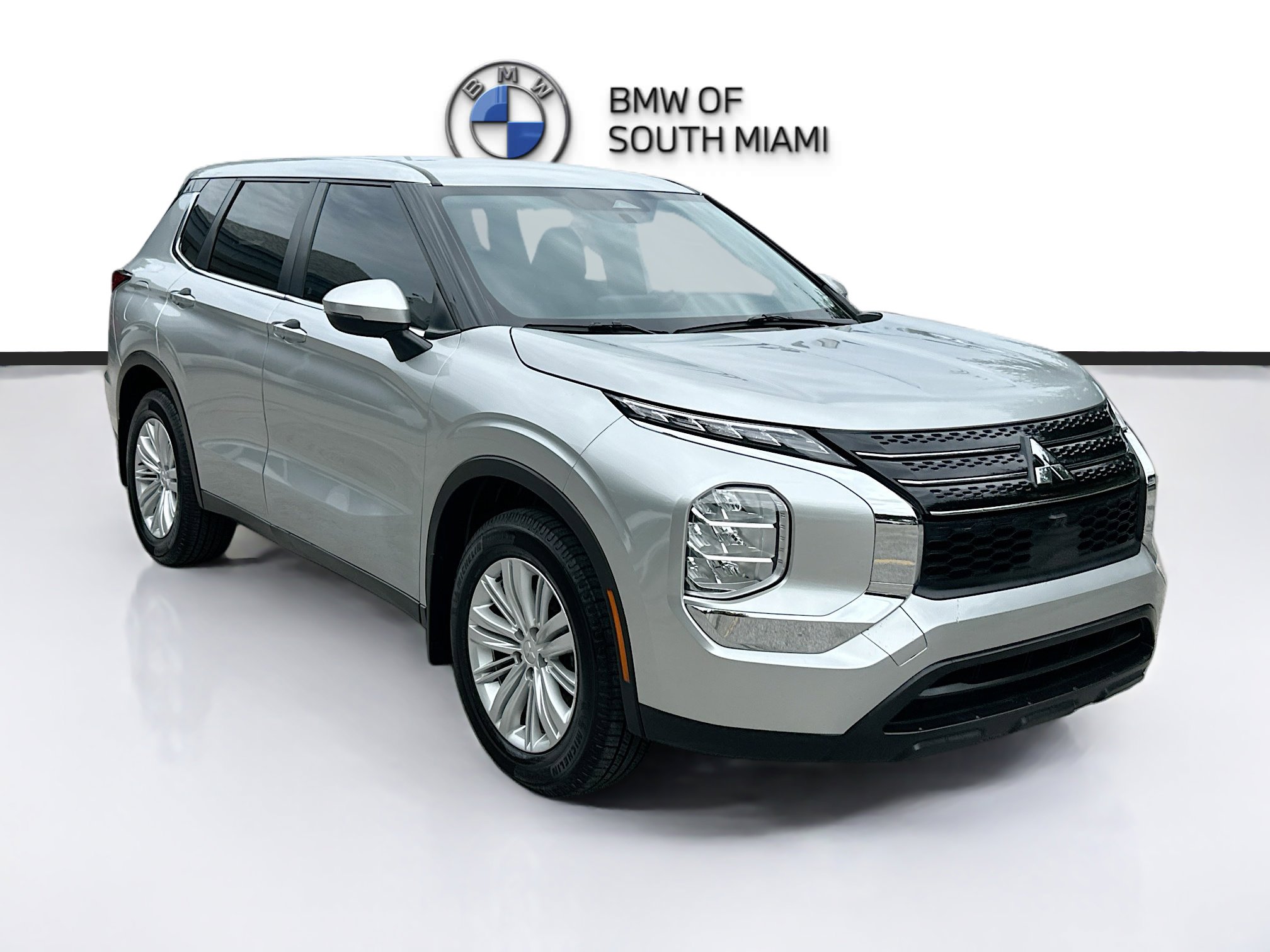Used 2023 Mitsubishi Outlander ES FWD video 1