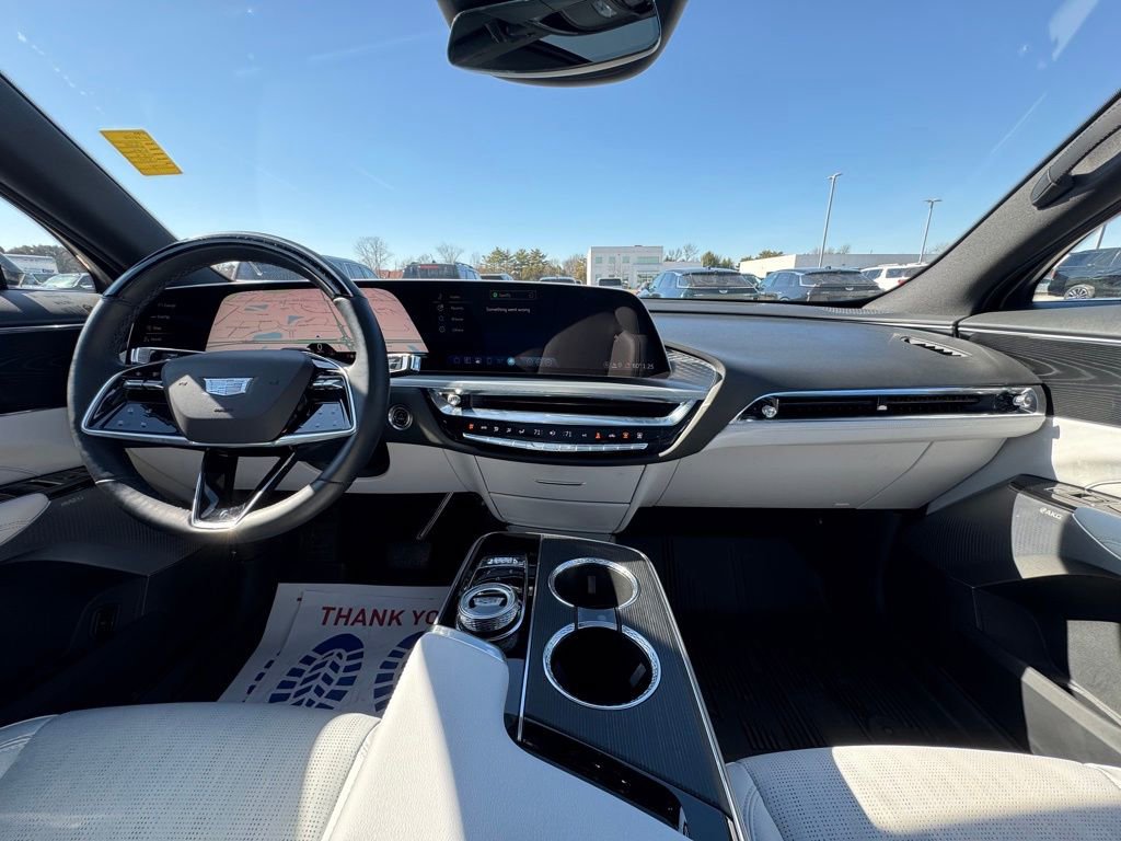 Certified 2024 Cadillac Lyriq Luxury image 22
