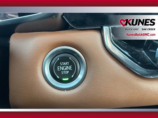 Used 2023 GMC Canyon AT4 w/ Canyon Safety Plus Package image 15