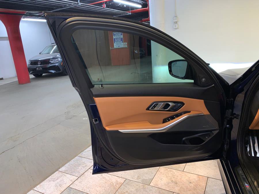 Used 2023 BMW M340i xDrive image 14