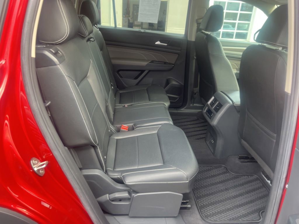 Used 2023 Volkswagen Atlas SEL image 14