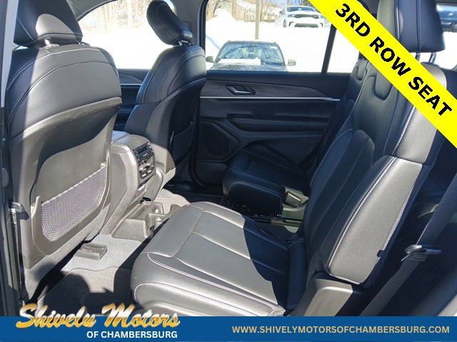 Used 2023 Jeep Grand Cherokee L Limited image 13