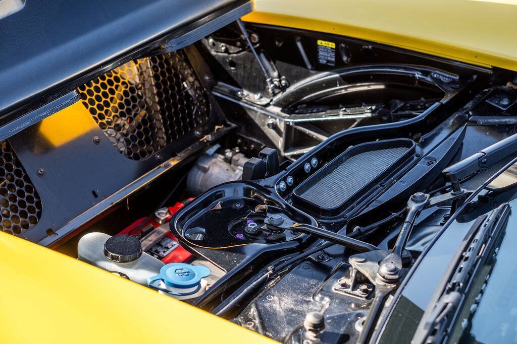 Used 2006 Ford GT RWD image 58