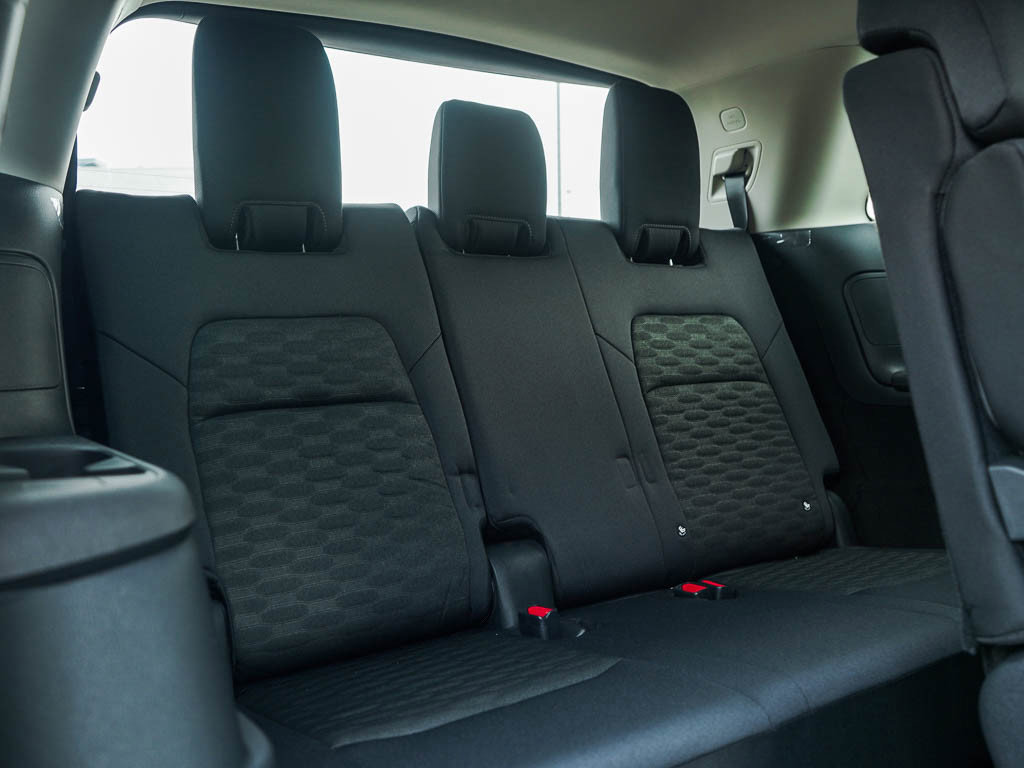 New 2025 Nissan Pathfinder SV image 14