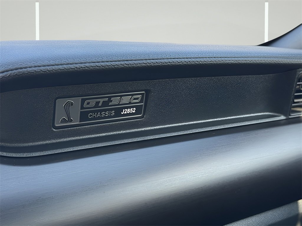 Used 2018 Ford Mustang Shelby GT350 w/ Convenience Package image 26