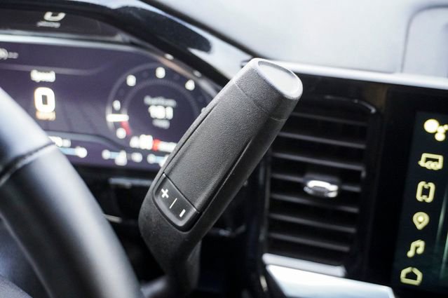 Used 2024 GMC Sierra 1500 SLE image 20