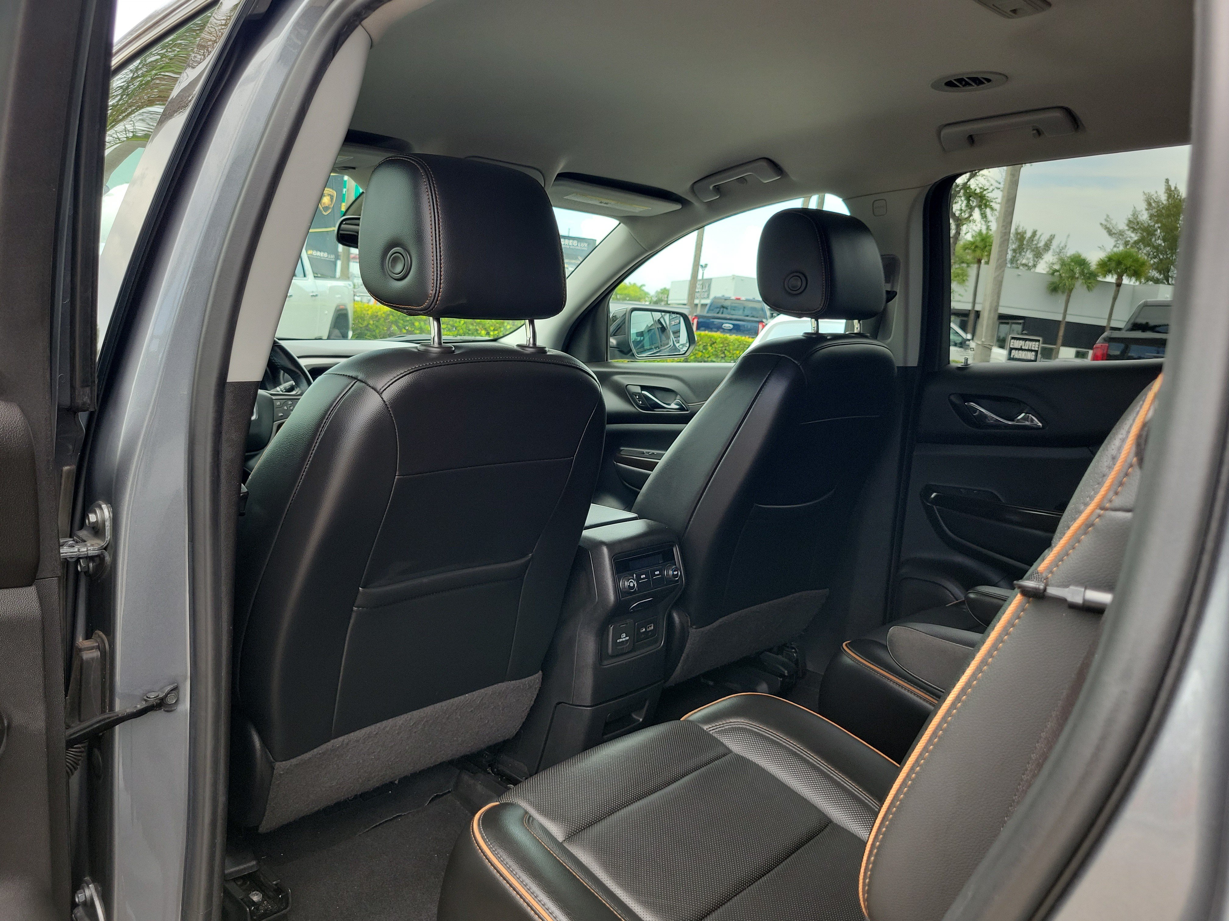 Used 2021 GMC Acadia AT4 w/ Trailering Package AWD/4WD image 15