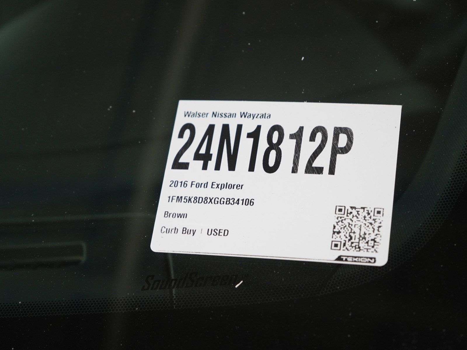 Used 2016 Ford Explorer XLT w/ Equipment Group 202A image 31