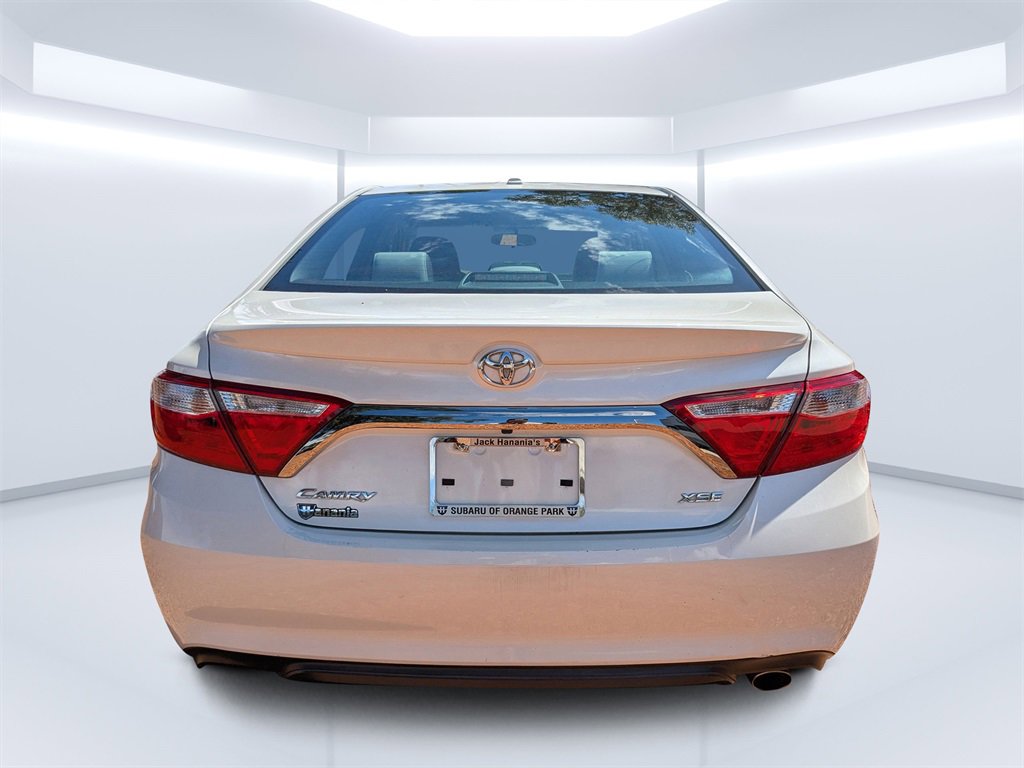 Used 2015 Toyota Camry image 4