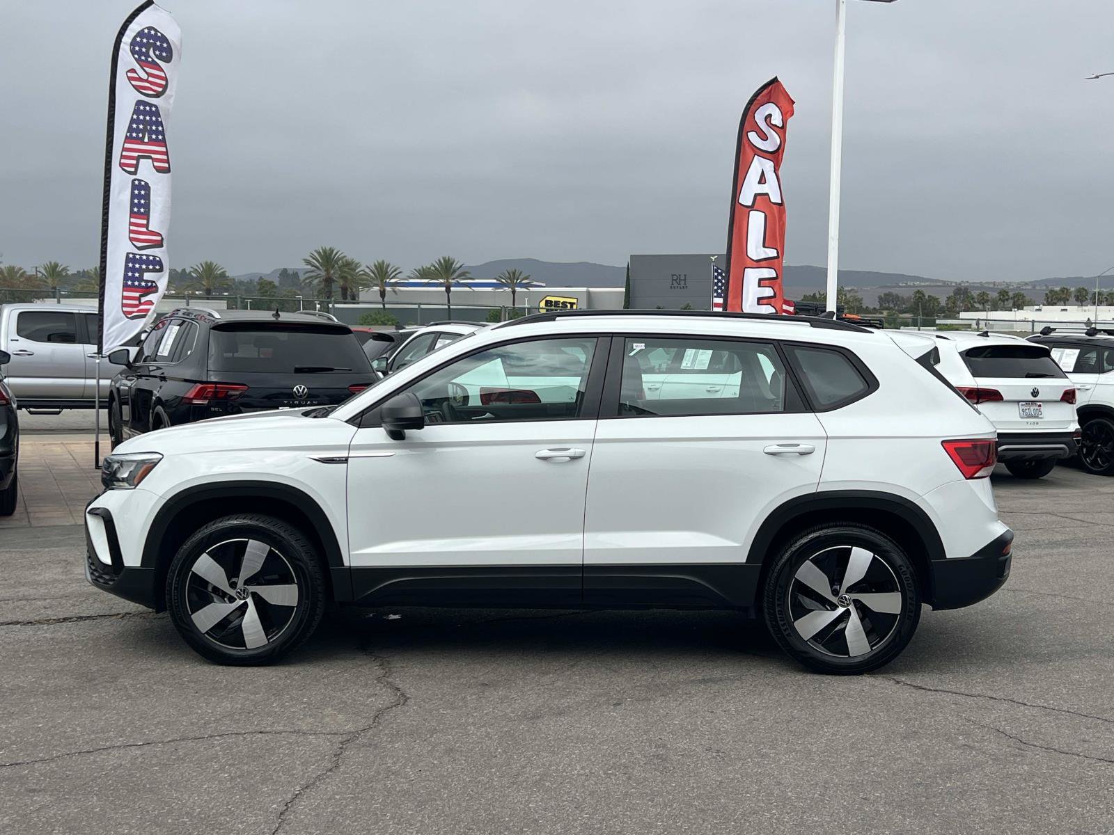 Certified 2023 Volkswagen Taos S AWD/4WD image 2