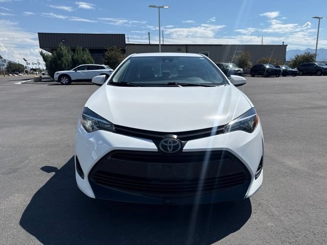 Used 2019 Toyota Corolla LE w/ Carpet Mat Package (TMS) FWD image 2