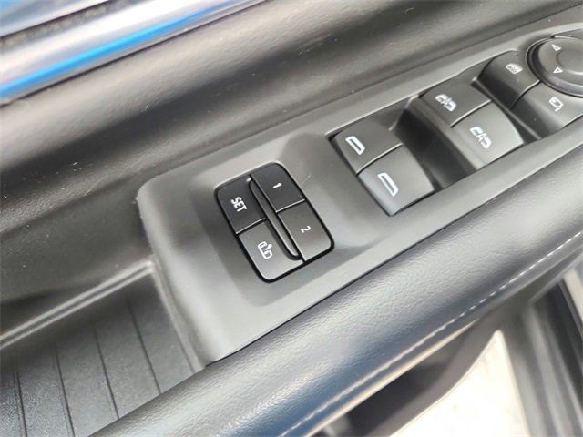 Used 2021 Chevrolet Tahoe LT w/ LT Signature Plus Package image 21