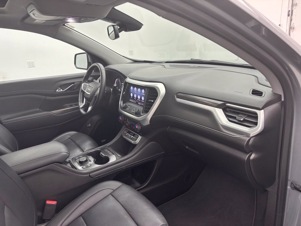 Used 2023 GMC Acadia SLT AWD/4WD image 32