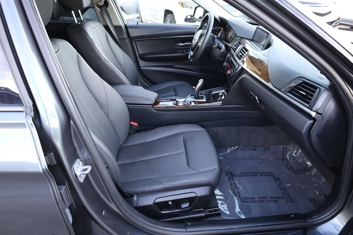 Used 2015 BMW 328i Sedan RWD image 15