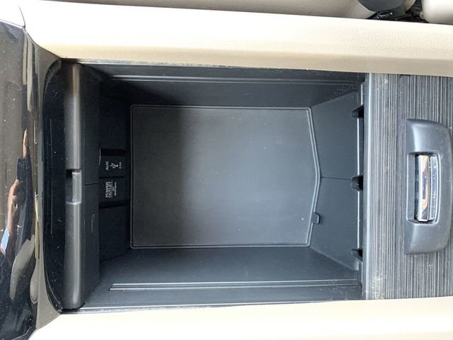 Used 2017 Honda Pilot Touring image 26