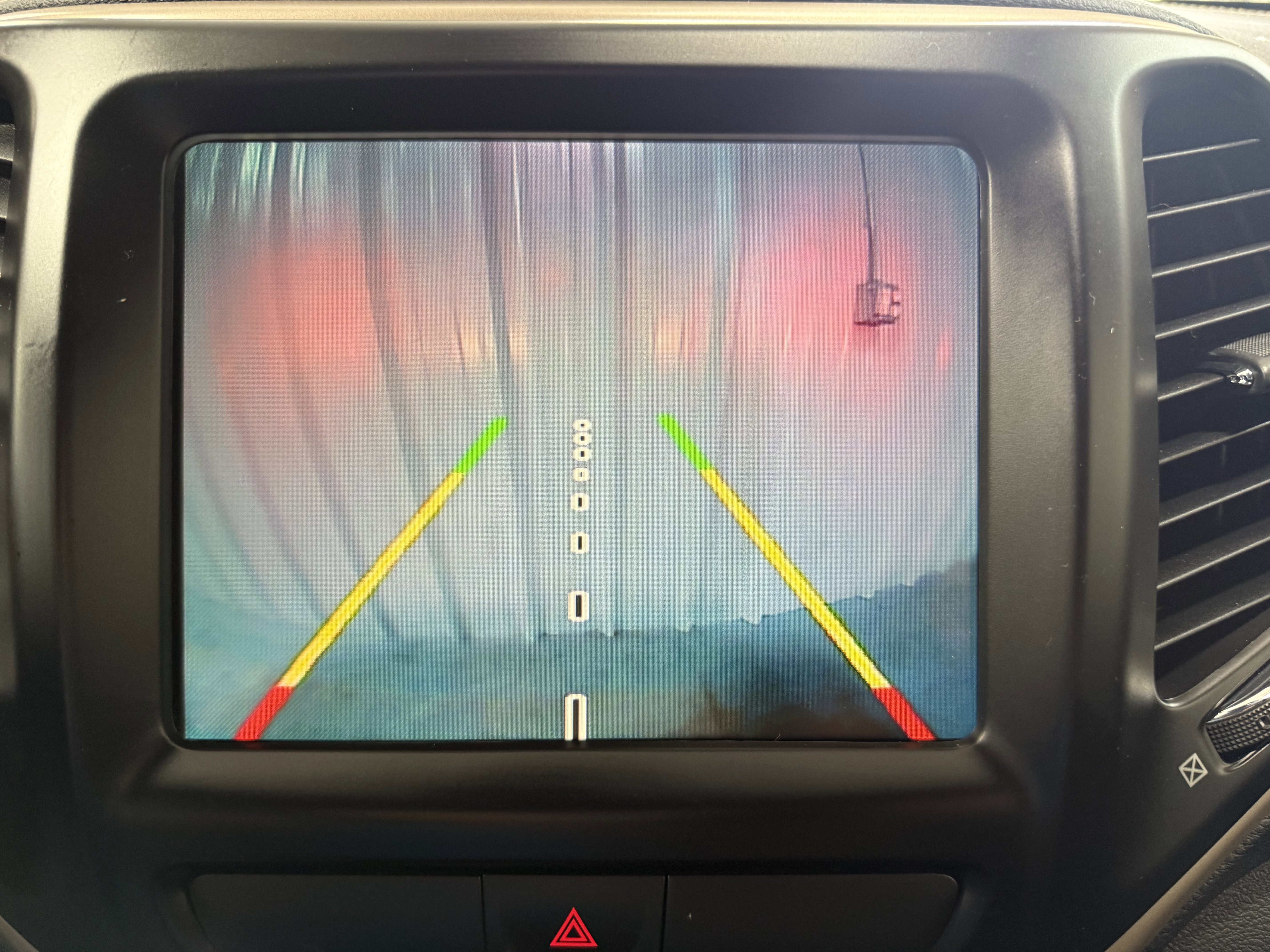 Used 2017 Jeep Cherokee Limited FWD image 12