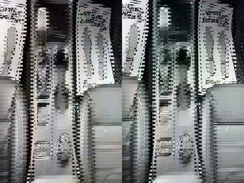 New 2025 Ford Ranger Lariat w/ FX4 Off-Road Package image 37