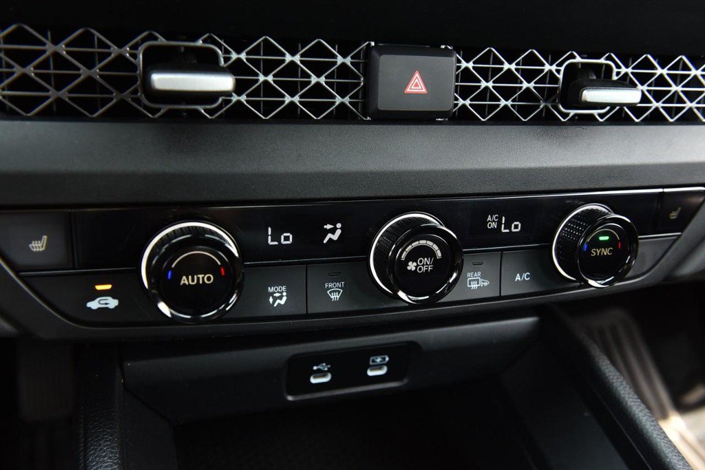 Certified 2024 Honda Accord EX image 14