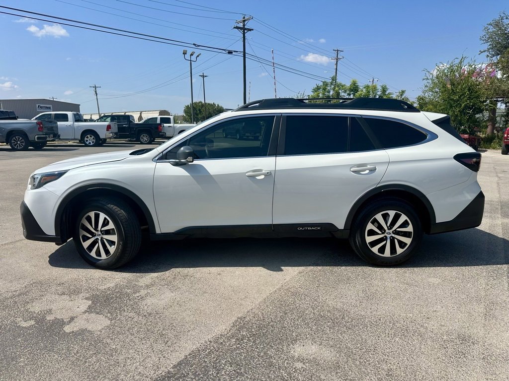 Used 2022 Subaru Outback 2.5i image 2