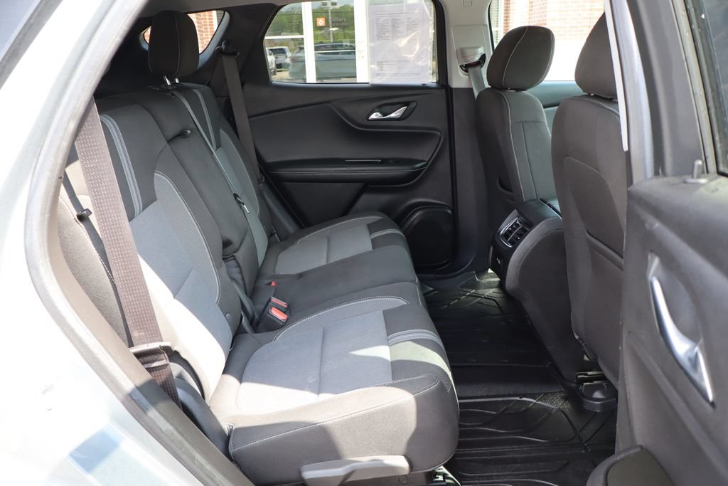 Used 2025 Chevrolet Blazer LT w/ Convenience Package AWD/4WD image 41