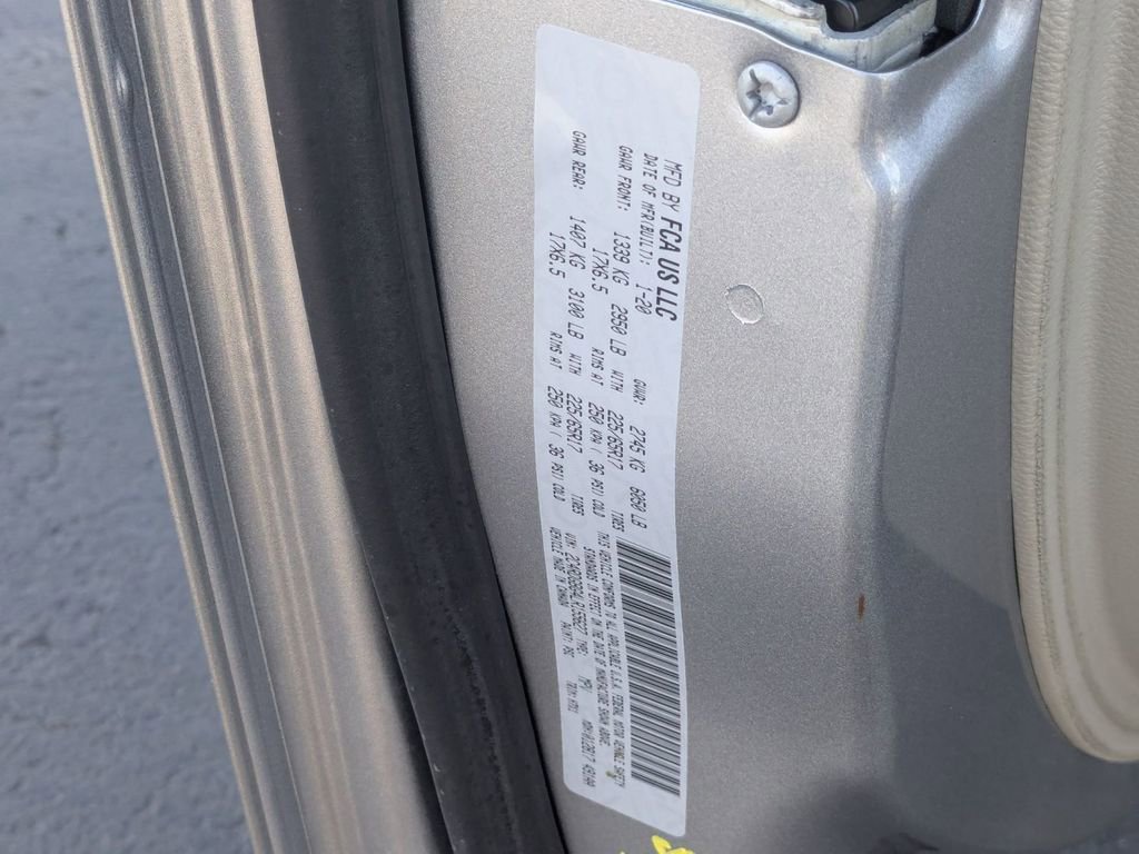 Used 2020 Dodge Grand Caravan SE image 36