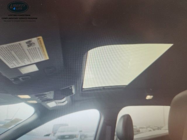 Used 2025 Ford Escape ST-Line Elite w/ Premium Technology Package image 7