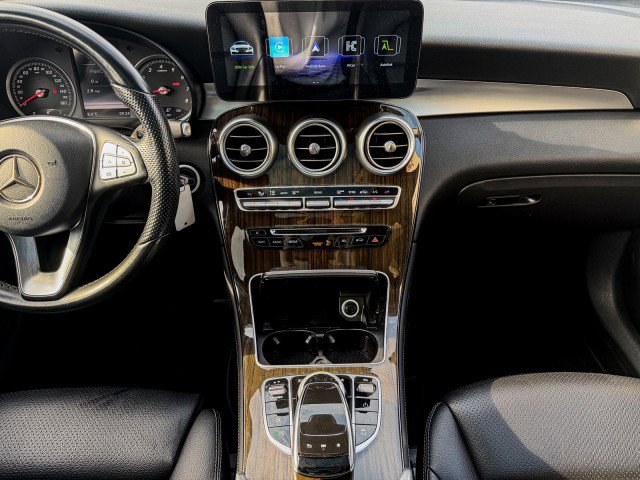 Used 2016 Mercedes-Benz GLC 300 image 9