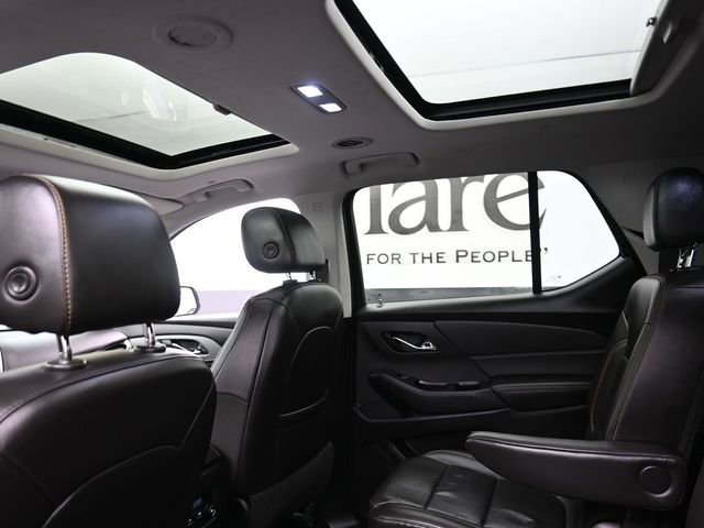 Used 2021 Chevrolet Traverse LT w/ LT Premium Package image 25