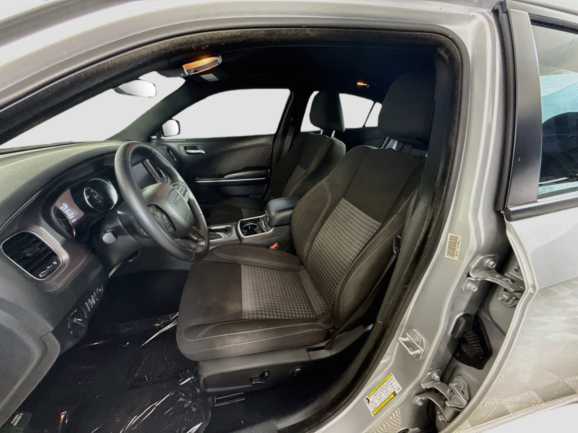 Used 2023 Dodge Charger SXT RWD image 22