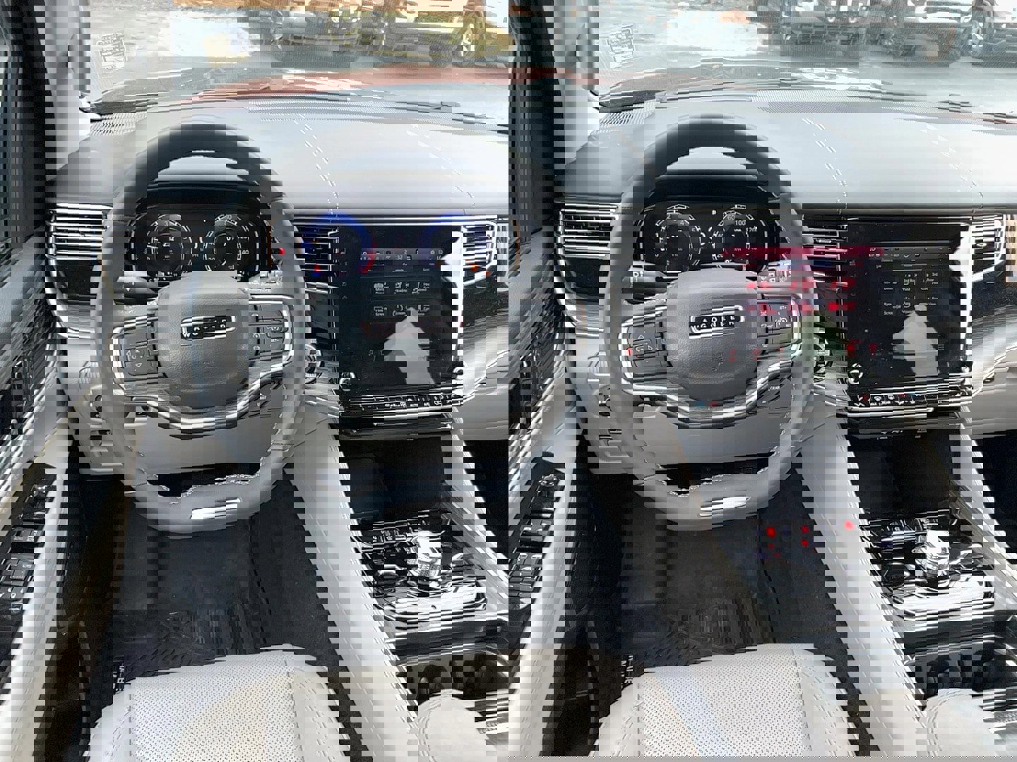 Used 2023 Jeep Wagoneer Series III w/ Preferred Equipment Group image 15