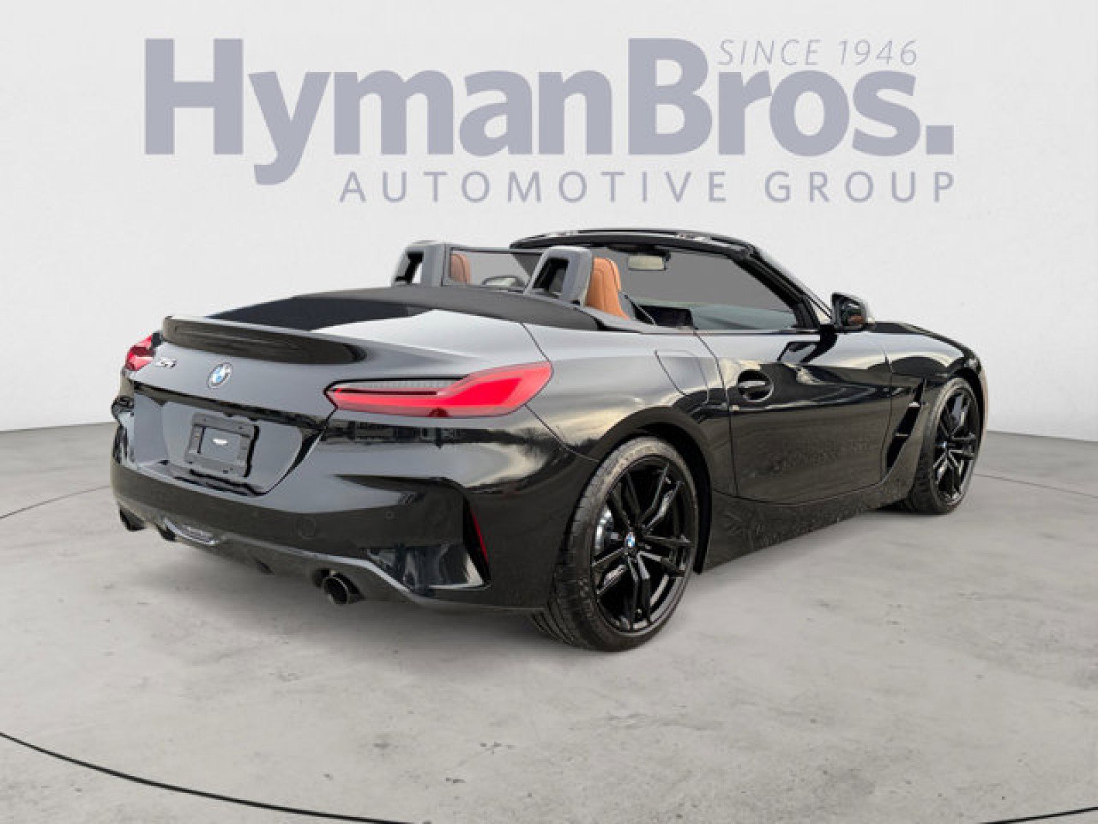 Used 2023 BMW Z4 sDrive30i w/ Shadowloine Package image 3